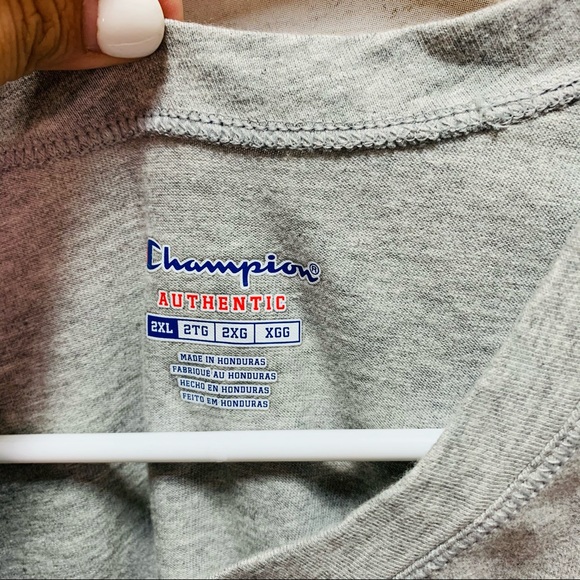 Champion gray sleeveless shirt - Picture 3 of 5